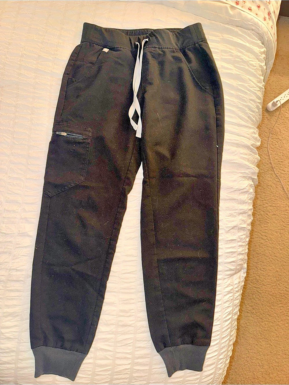 FIGS Women's Zamora Jogger Scrub Trouser Black